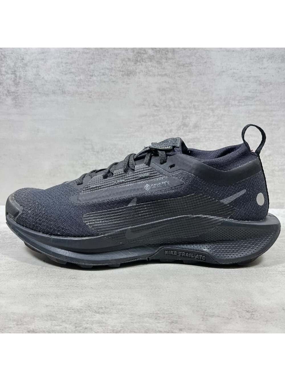 Nike Pegasus Trail 5 GTX Gore-tex Running Shoes - Women's Size 7.5 - Black